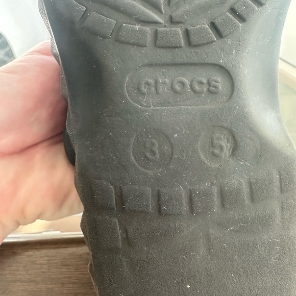 Black Geometric Clogs/ woman’s 5 - Picture 12 of 12